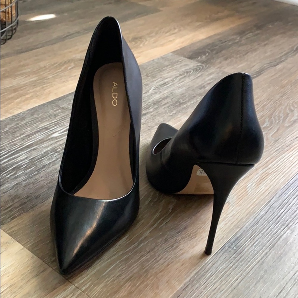 Aldo Cassidy heel. Worn once!